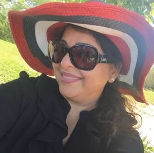 Meet your Posher, Iffat